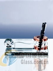 匠心鑄就璀璨 北京金豐益水晶工藝品廠的水晶藝術世界