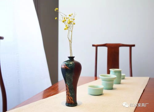 匠心獨(dú)運(yùn) 印度小葉紫檀與大漆工藝的完美融合——多功能茶臺(tái)的藝術(shù)與實(shí)用